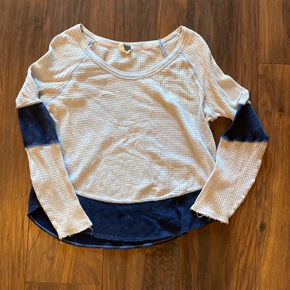 We The Free Waffle - Picture 2 of 5